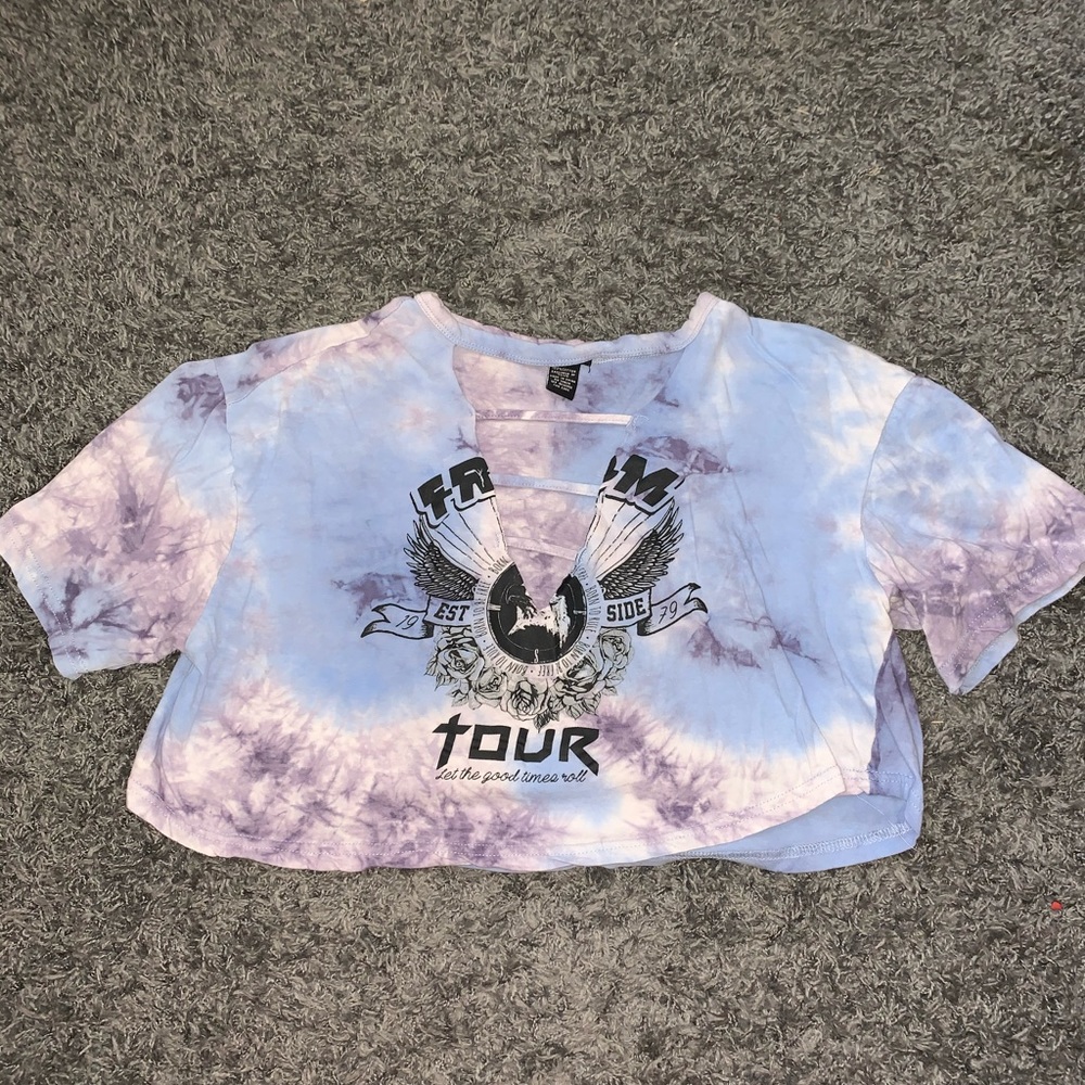 Crop top